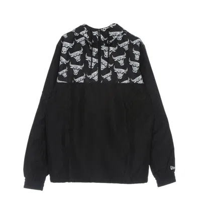 NEW ERA MEN'S PULL-ON WINDBREAKER NBA DISTRESSED LOGO WINDBREAKER CHIBUL BLACK