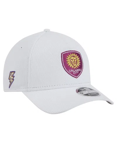 NEW ERA MEN'S WHITE ORLANDO CITY SC 2025 JERSEY HOOK 9FORTY M-CROWN ADJUSTABLE HAT