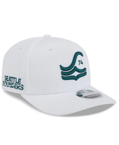 NEW ERA MEN'S WHITE SEATTLE SOUNDERS FC 2025 JERSEY HOOK 9SEVENTY STRETCH-SNAP HAT
