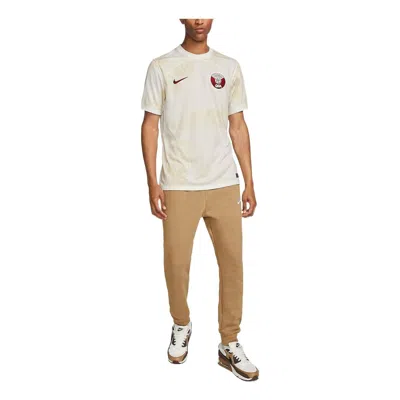 NIKE Nike 2022 'White Beach Desert Maroon'