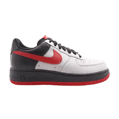 NIKE AIR FORCE 1 '07 'GREY RED'