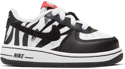NIKE AIR FORCE 1 LOW ZEBRA SNEAKERS IN WHITE/BLACK