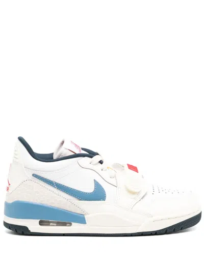 NIKE AIR JORDAN LEGACY 312 SNEAKERS