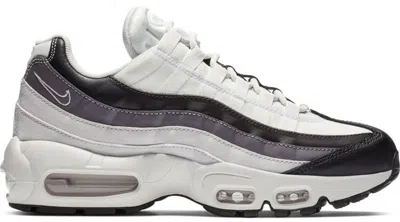 NIKE AIR MAX 95 GUNSMOKE (WOMEN'S) SNEAKERS IN BLACK/PLATINUM TINT/SUMMIT WHITE