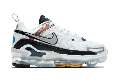 NIKE AIR VAPORMAX EVO EVOLUTION OF ICONS (WOMEN'S) SNEAKERS IN WHITE/IRIDESCENT/BLACK