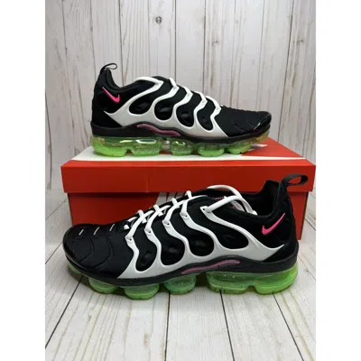 NIKE NIKE AIR VAPORMAX PLUS DO YOU MENS SIZE 11.5 BLACK GREEN HYPER PINK DM8121 001