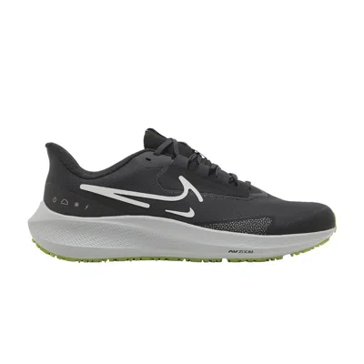 NIKE AIR ZOOM PEGASUS 39 SHIELD 'BLACK DARK SMOKE GREY'