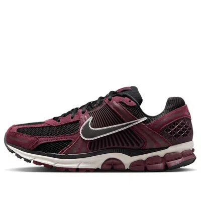 NIKE Nike Air Zoom Vomero 5 'Dark Team Red'