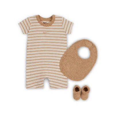 NIKE BABY 3-PIECE ROMPER AND TERRY SET