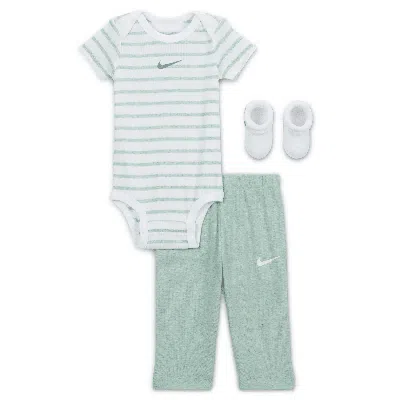NIKE BABY BODYSUIT, PANTS, AND TERRY SOCKS 3-PIECE SET