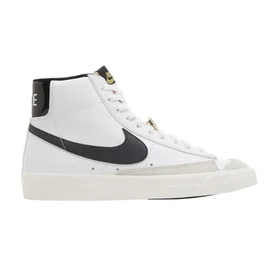 NIKE BLAZER MID '77 EMB 'WORLD CHAMP'