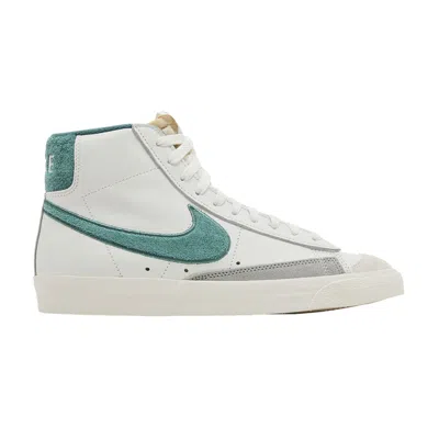 NIKE BLAZER MID '77 PREMIUM 'RESORT & SPORT'