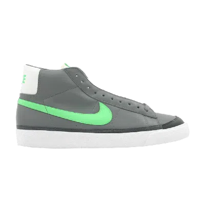 NIKE NIKE BLAZER MID 'STUSSY'