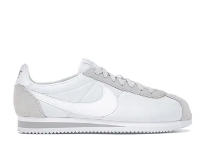 NIKE CLASSIC CORTEZ NYLON (WOMEN'S) SNEAKERS IN PURE PLATINUM/WHITE