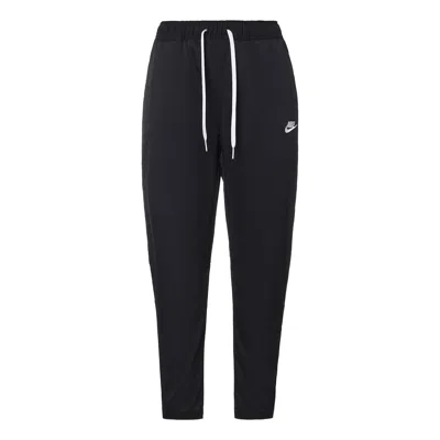 NIKE Nike Club Woven Tapered-Leg Trousers 'Black'