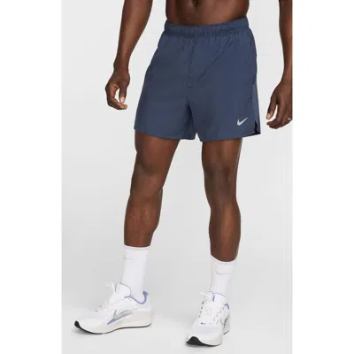 NIKE NIKE DRI-FIT CHALLENGER 5-INCH BRIEF LINED SHORTS