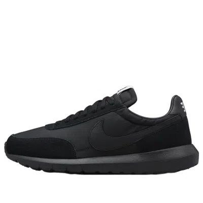 NIKE DSM x NikeLab Roshe Daybreak 'Triple Black'