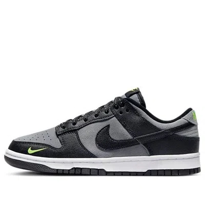 NIKE Nike Dunk Low 'Black Grey Green Strike'