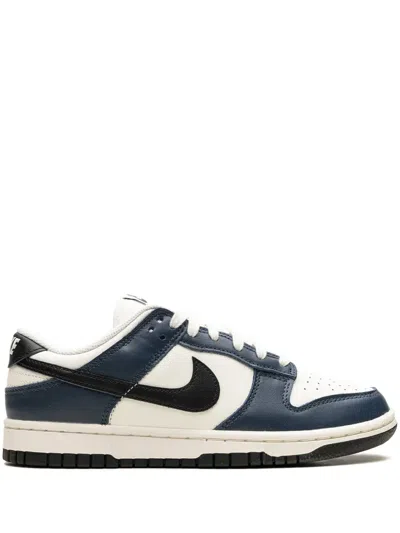 NIKE DUNK LOW "MIDNIGHT NAVY" SNEAKERS