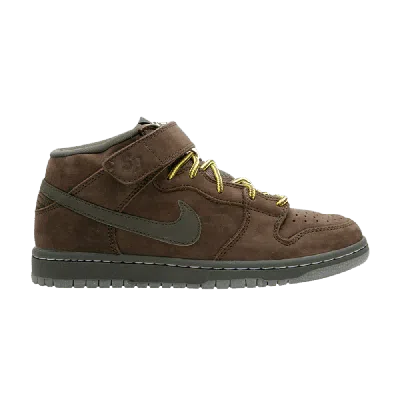 NIKE DUNK MID PREMIUM SB