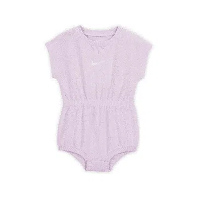 NIKE ESSENTIALS BABY (12-24M) JACQUARD TOWEL TERRY ROMPER