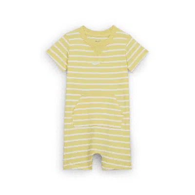NIKE ESSENTIALS BABY (12-24M) SHORT SLEEVE ROMPER
