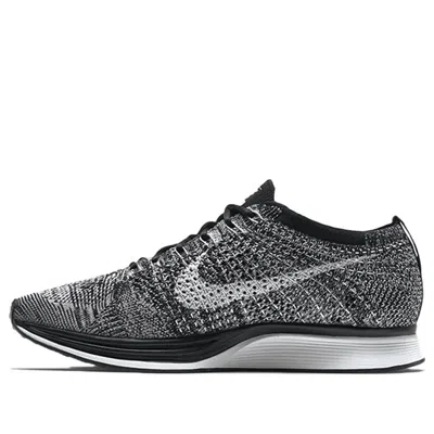 NIKE Nike Flyknit Racer 'Oreo 2.0'