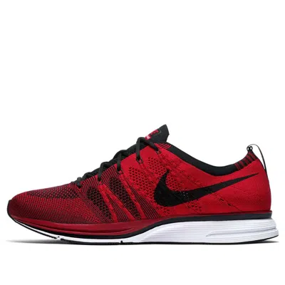 NIKE Nike Flyknit Trainer 'University Red'