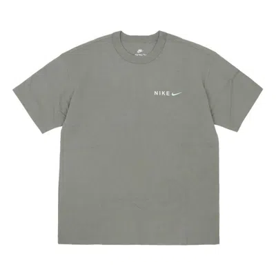 NIKE Nike Graphic Print Sports T-Shirt 'Olive Green'