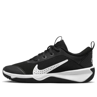 NIKE (GS) Nike Omni Multi-Court 'Black White'