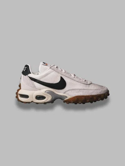 NIKE IB3656-100