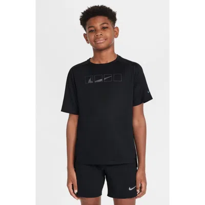 NIKE NIKE KIDS' DRI-FIT MULTI TECH GRAPHIC T-SHIRT