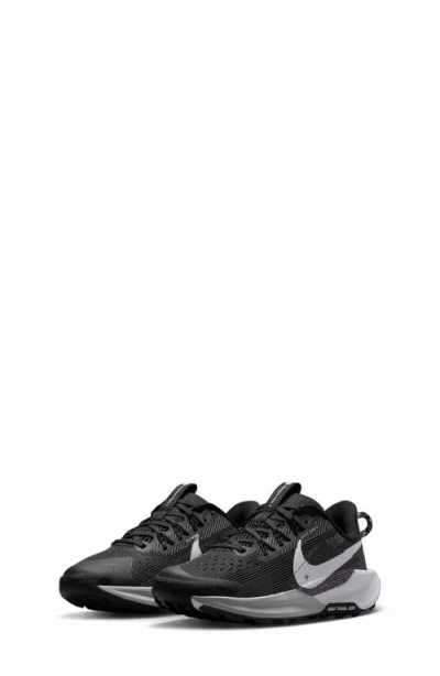 NIKE NIKE KIDS' PEGASUS TRAIL 5 TRAIL RUNNING SHOE