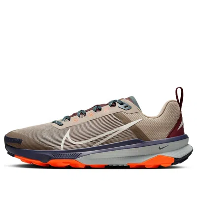 NIKE Nike Kiger 9 'Khaki'