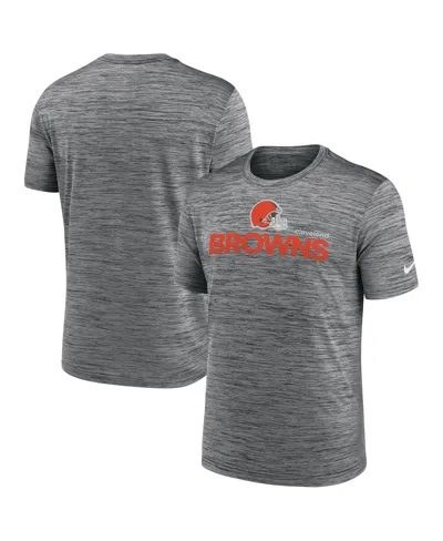 NIKE MEN'S ANTHRACITE CLEVELAND BROWNS BLITZ VELOCITY MODERN PERFORMANCE T-SHIRT