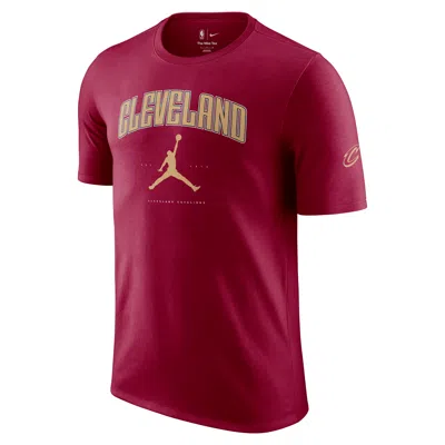 NIKE MEN'S CLEVELAND CAVALIERS ESSENTIAL JORDAN NBA T-SHIRT