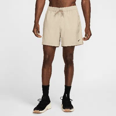 NIKE MEN'S FORM DRI-FIT 5" UNLINED VERSATILE SHORTS