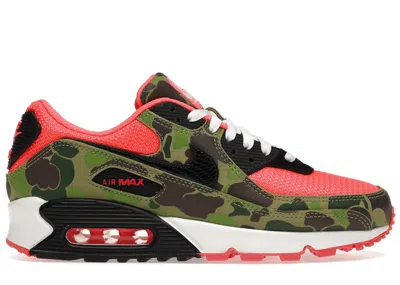 NIKE MEN'S NIKE AIR MAX 90 REVERSE DUCK CAMO SNEAKERS IN INFRARED/BLACK/DARK SAGE