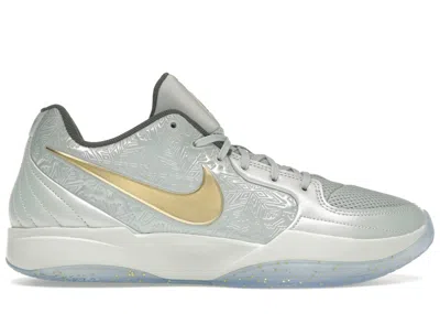 NIKE MEN'S NIKE JA 2 TREE TOPPER SNEAKERS IN LIGHT SILVER/METALLIC GOLD/IRON GREY