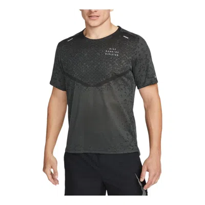 NIKE Men's Nike Reflective Printing Solid Color Short Sleeve Running Black T-Shirt