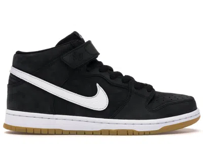 NIKE MEN'S NIKE SB DUNK MID ORANGE LABEL SNEAKERS IN BLACK/WHITE