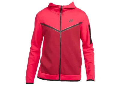 NIKE MEN'S NIKE SPORTSWEAR TECH FLEECE HOODIE IN VERY BERRY/POMEGRANATE/BLACK