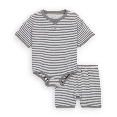NIKE READYSET BABY (12-24M) BODYSUIT AND SHORTS SET
