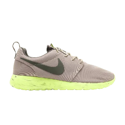 NIKE NIKE ROSHERUN QS