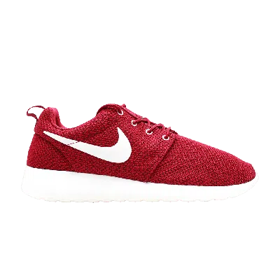 NIKE NIKE ROSHERUN 'TEAM RED'