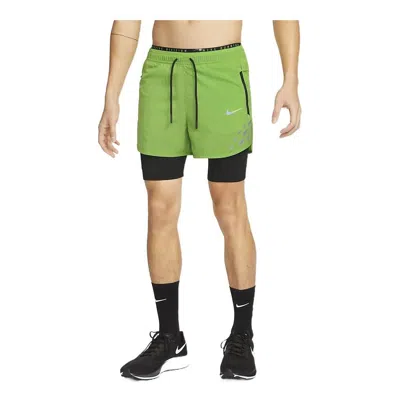 NIKE Nike Run Division Pinnacle Solid Color Logo Sports Shorts Green