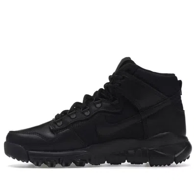 NIKE Nike SB Dunk High Boot 'Black'