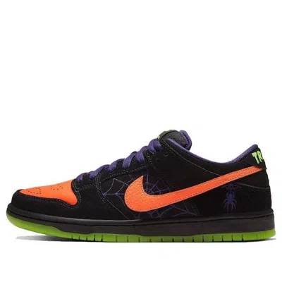 NIKE Nike SB Dunk Low Night of Mischief 'Green Black Orange'