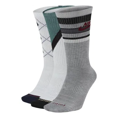 NIKE Nike SB Everyday Max Lightweight Mid-calf skate socks (3 pairs) 'Multi Color'