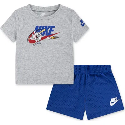 NIKE NIKE SHORT SLEEVE T-SHIRT & SHORTS SET